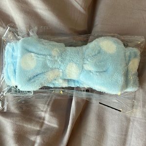 Skincare Headband Light Blue Clouds
